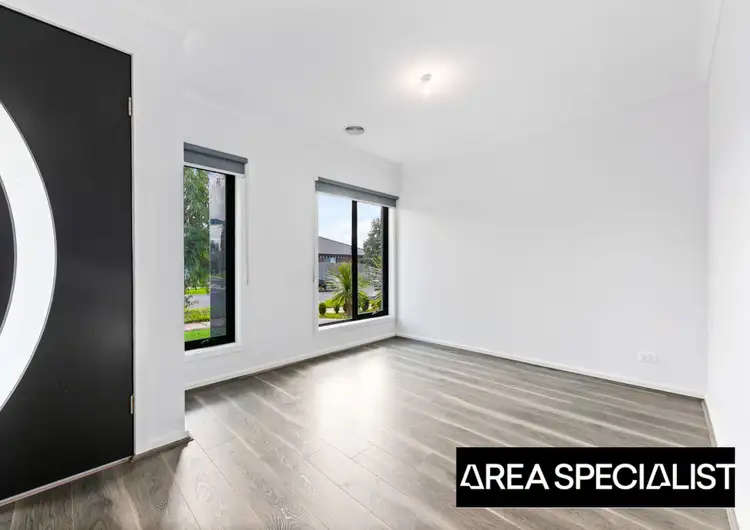 10 Rachel Way, Thornhill Park VIC 3335