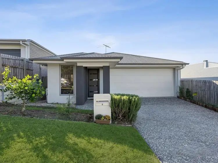 8 Boston Street, Spring Mountain QLD 4300
