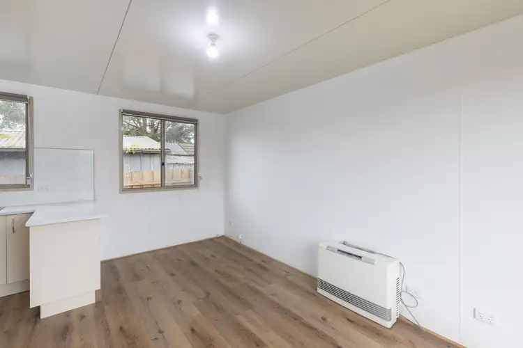 Fourth view of Homely unit listing, 2/11 Chifley Cres, Dandenong North VIC 3175