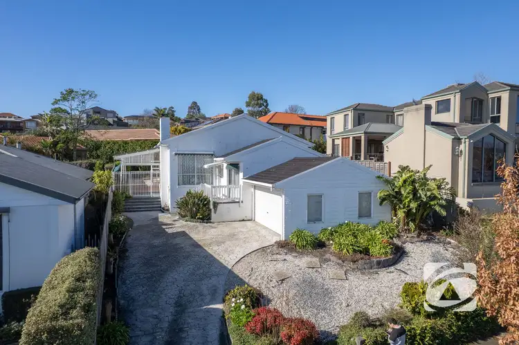 45 Lawrence Drive, Berwick VIC 3806