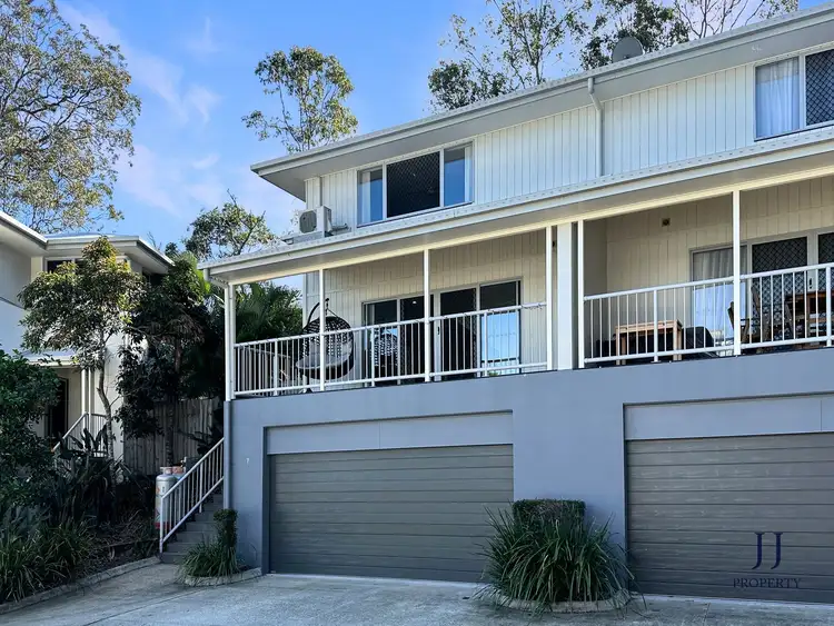 18 Stockwhip Place