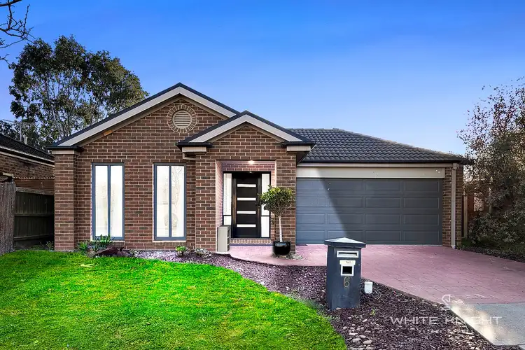 6 Alderstead Place, Caroline Springs VIC 3023