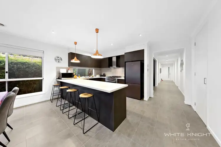 Third view of Homely house listing, 7 Gardenia Way, Caroline Springs VIC 3023