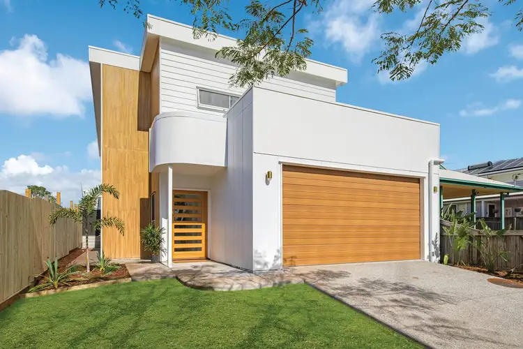 77 Colburn Avenue, Victoria Point QLD 4165