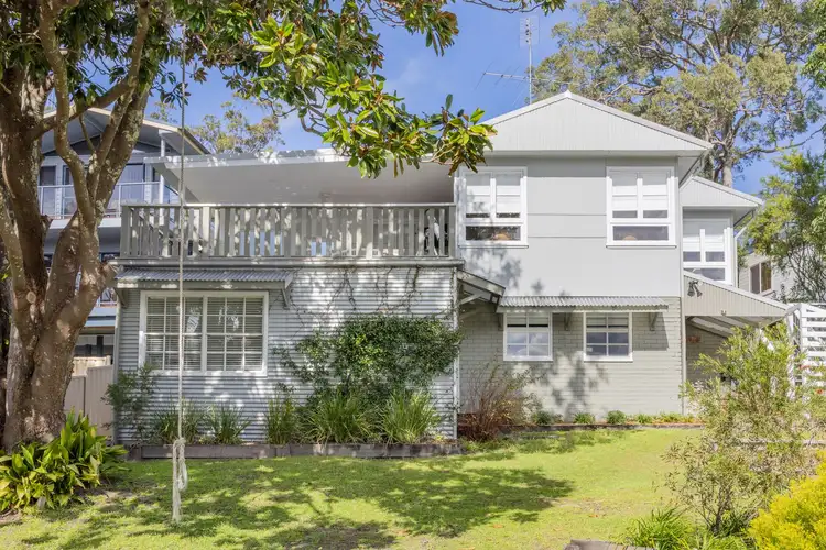 11 Thompson Place, Nelson Bay NSW 2315