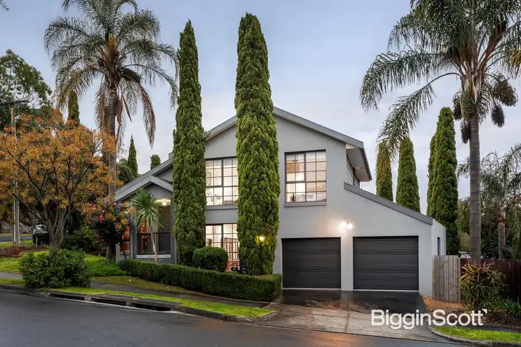 4 Romilly Avenue, Templestowe Lower VIC 3107