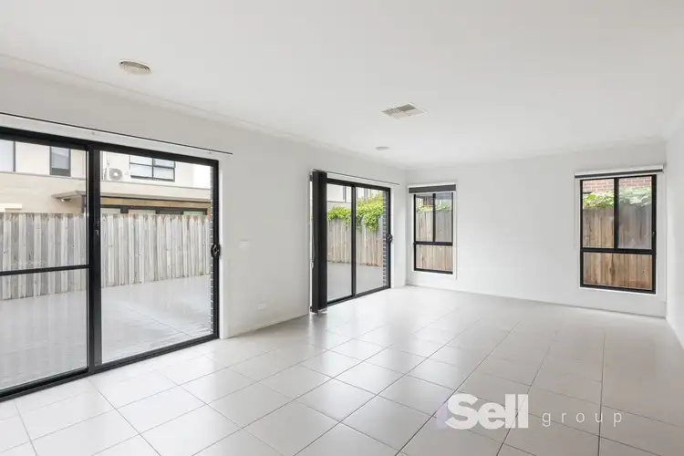 Second view of Homely house listing, 5 Yellowbox Drive, Keysborough VIC 3173