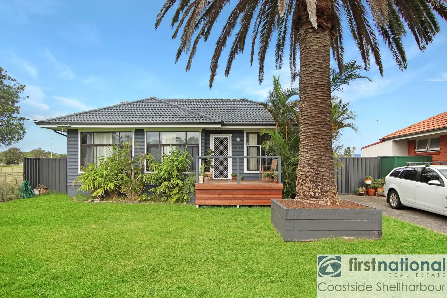 Main view of Homely house listing, 10 Leawarra Avenue, Warilla NSW 2528