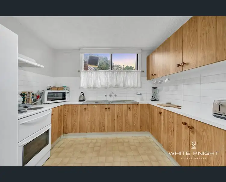 Third view of Homely unit listing, 4/128 East Esplanade, St Albans VIC 3021