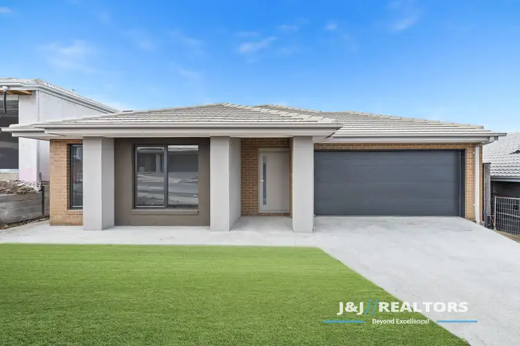 12 Napier Way, Nar Nar Goon North VIC 3812
