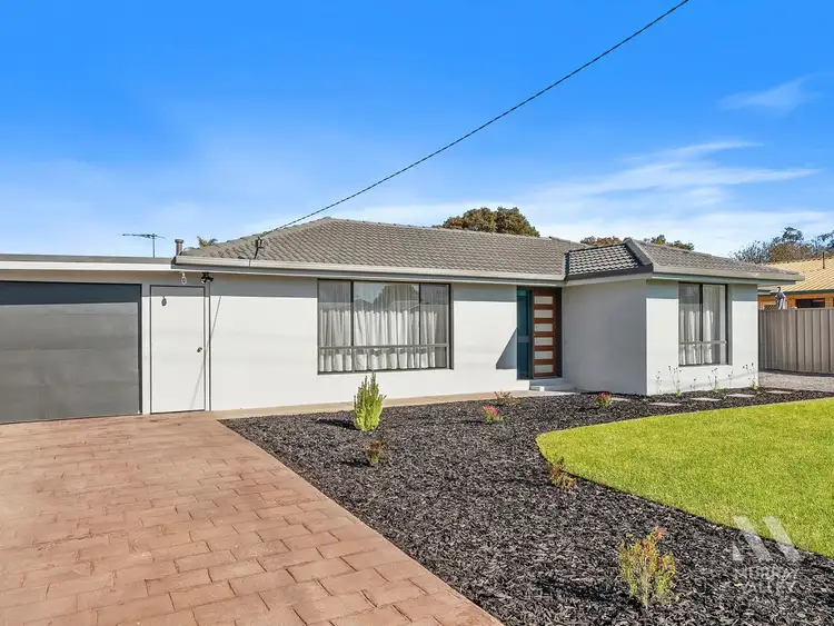 11 McLeod Street