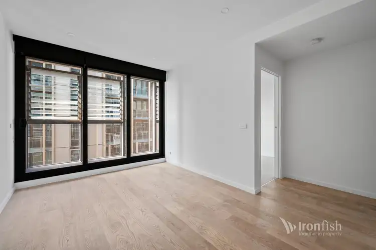 2011/70 Dorcas Street, Southbank VIC 3006