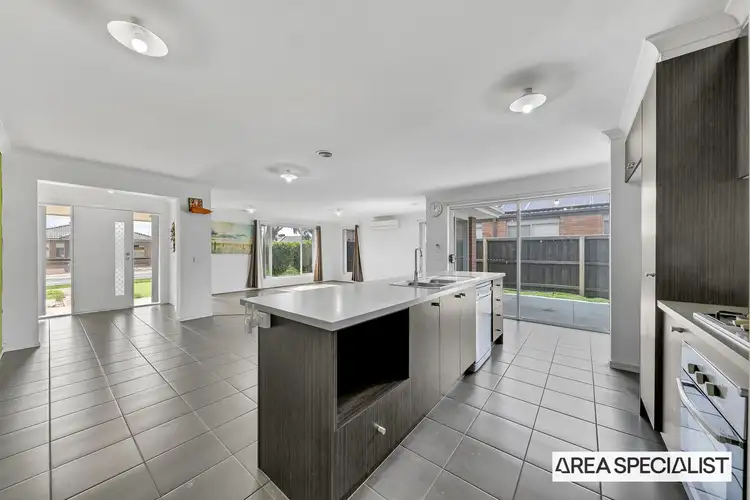 Third view of Homely house listing, 72 Isabella Way, Tarneit VIC 3029