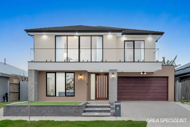 66 Wingfield Drive, Thornhill Park VIC 3335