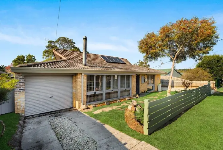 Second view of Homely house listing, 7 Lee Street, Frankston VIC 3199