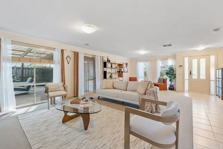 Fifth view of Homely house listing, 3 St. Vincent Place, Berwick VIC 3806