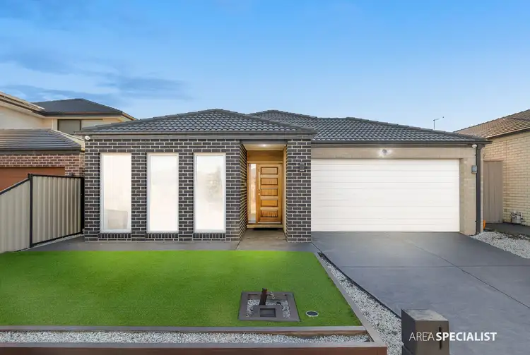 Second view of Homely house listing, 7 Stan Drive, Tarneit VIC 3029
