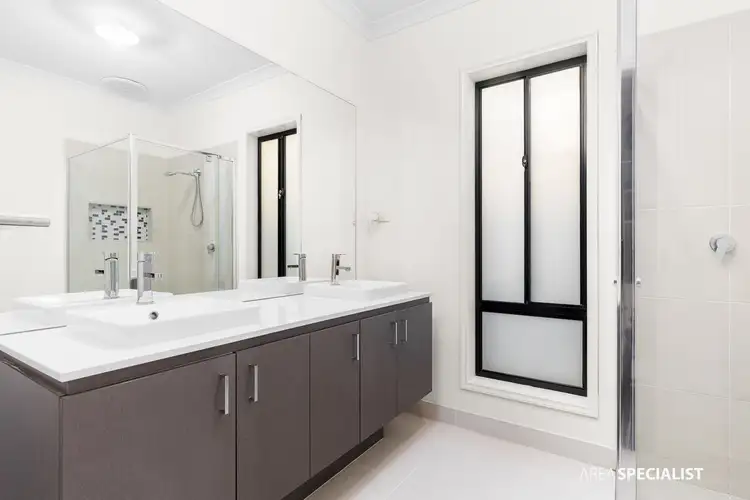 Fourth view of Homely house listing, 38 Orinoco Chase, Werribee VIC 3030