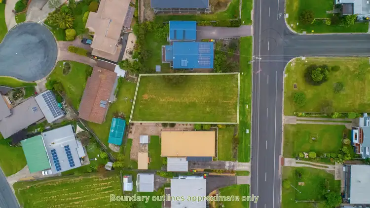 31 Oneills Road, Lakes Entrance VIC 3909