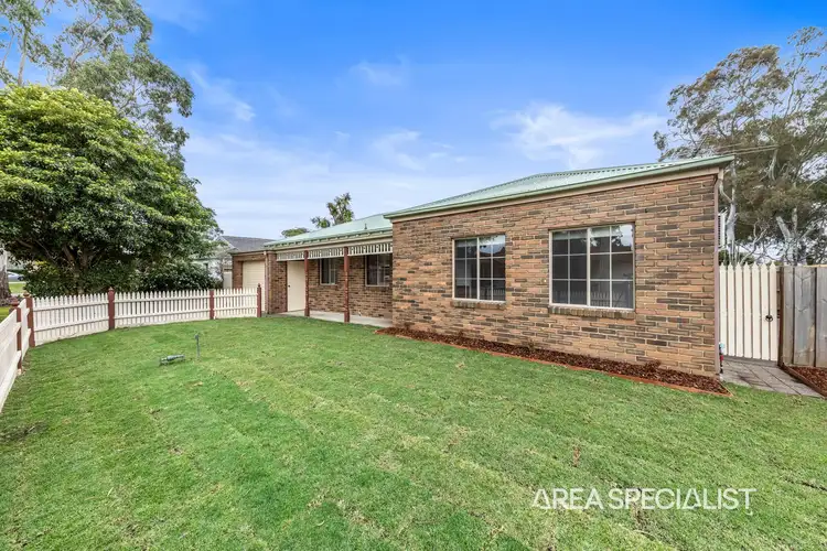 Fourth view of Homely house listing, 4 Magdalena Place, Berwick VIC 3806
