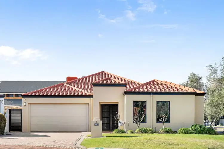 2 Inchcape Court, Stirling WA 6021