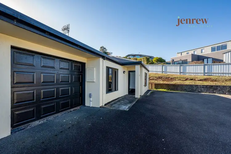 2/24 Heather Crescent, Park Grove TAS 7320