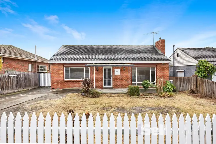 17 Whitworth Ave, Springvale VIC 3171