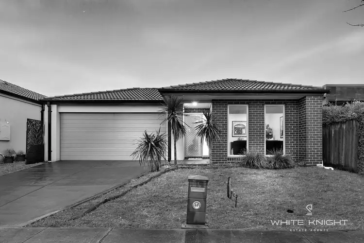 5 Aubisque Close