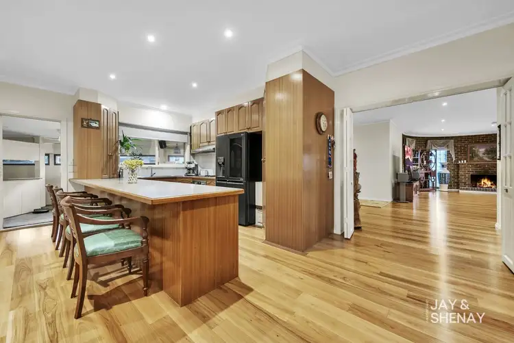 Sixth view of Homely house listing, 11 Erica Close, Endeavour Hills VIC 3802