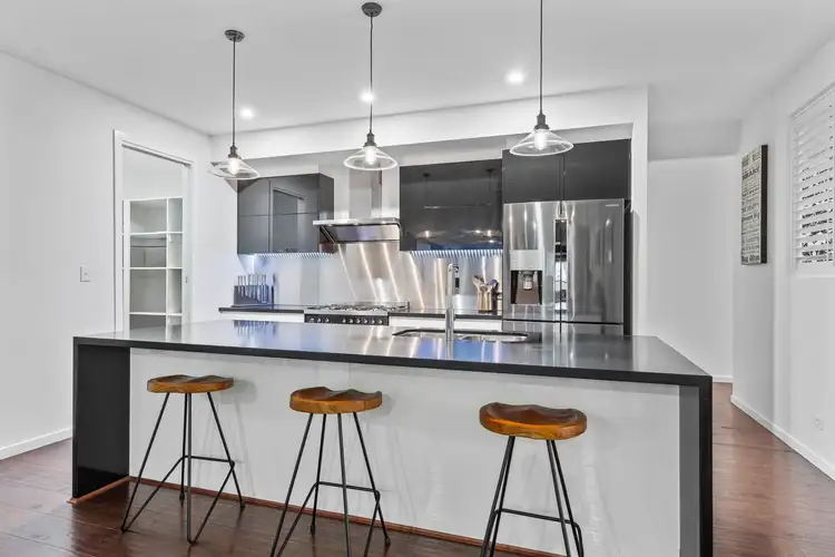 70 Unwin Road, Redland Bay QLD 4165