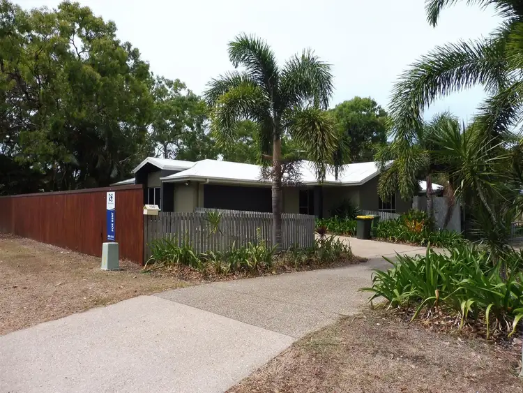 138 Waverley Street, Bucasia QLD 4750