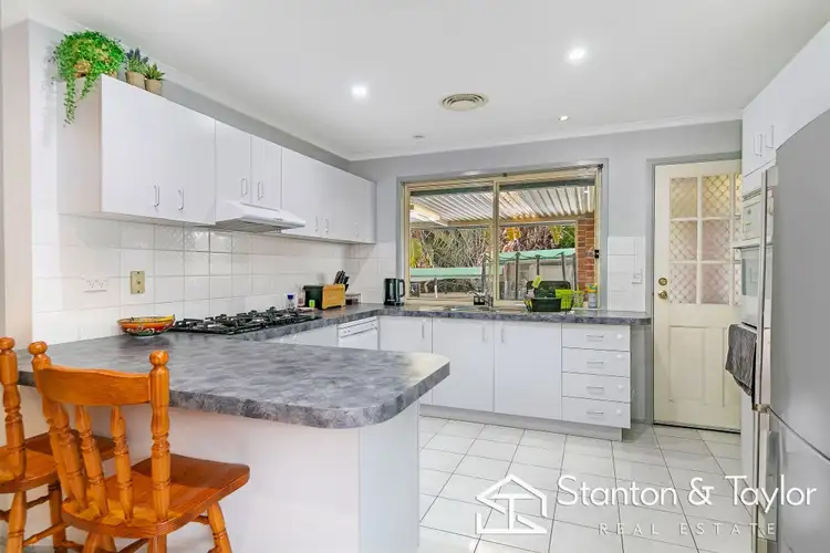 Fifth view of Homely house listing, 8 BUDGE CLOSE, Glenmore Park NSW 2745