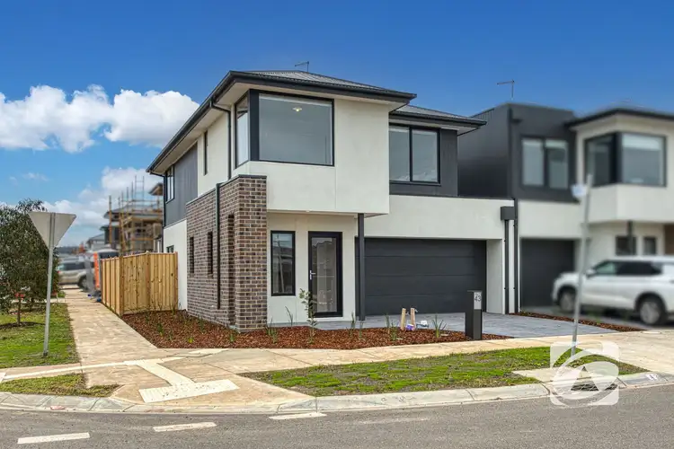 Main view of Homely townhouse listing, 43 Everfair Crescent, Officer VIC 3809