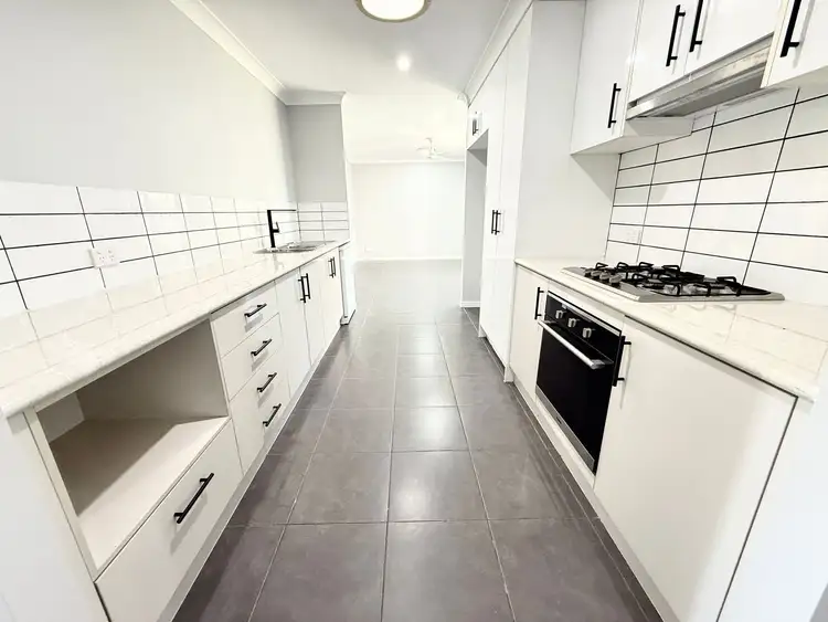 Seventh view of Homely house listing, 21 Freeman Close, Chinchilla QLD 4413