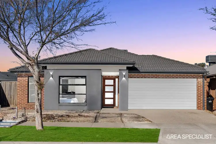 Second view of Homely house listing, 7 Blakewater Crescent, Weir Views VIC 3338