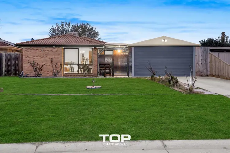 Second view of Homely house listing, 2 Christine Place, Cranbourne North VIC 3977