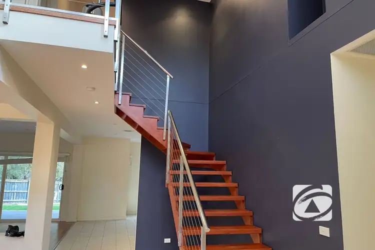 Second view of Homely house listing, 33 Cunneen Crescent, Berwick VIC 3806