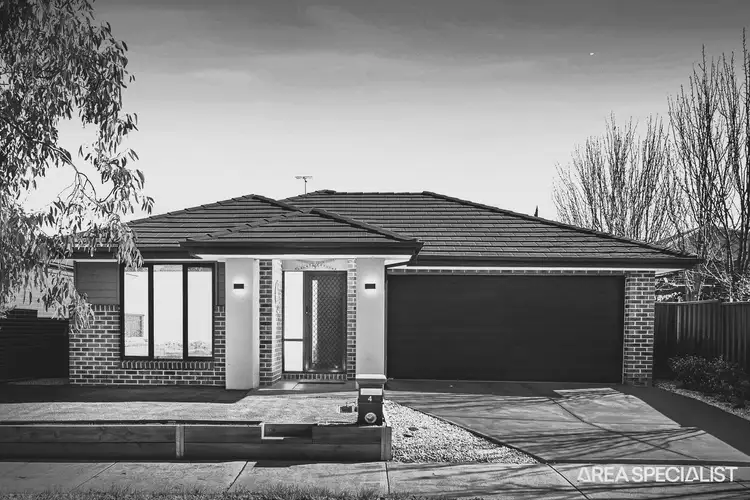 4 Aruma Avenue