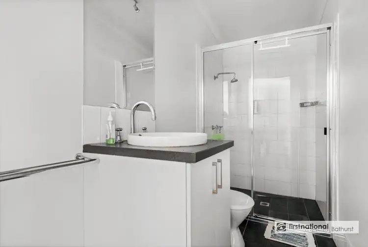 Fifth view of Homely unit listing, 2/155 Stewart Street, Bathurst NSW 2795