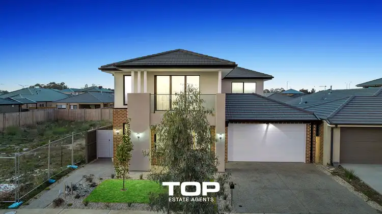 59 Parkrise Boulevard, Clyde North VIC 3978