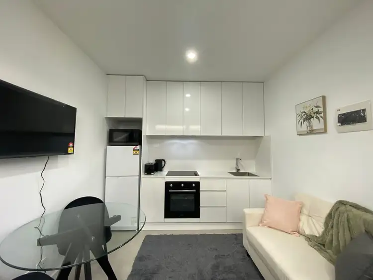 Second view of Homely apartment listing, 6/42 Albert Crescent, St Albans VIC 3021
