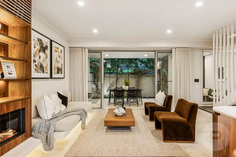 4/7 Bellevue Terrace, St Lucia QLD 4067