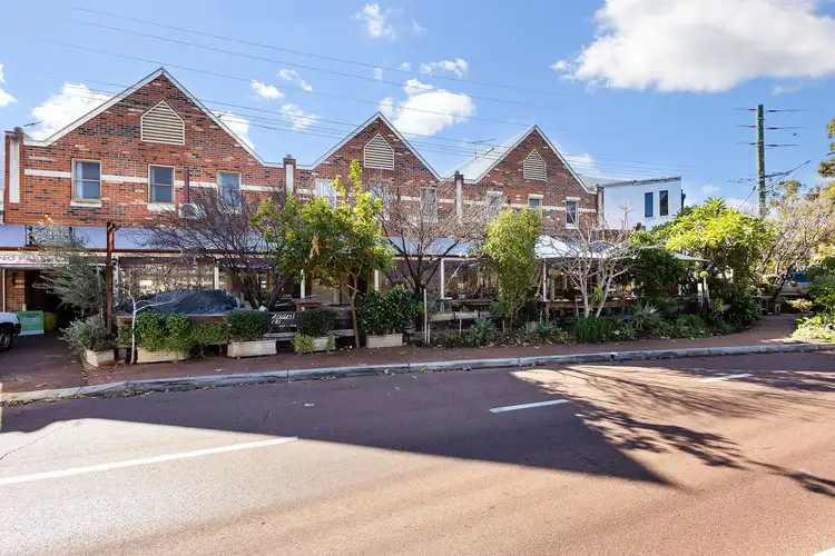 1/104 Swan Street, Guildford WA 6055