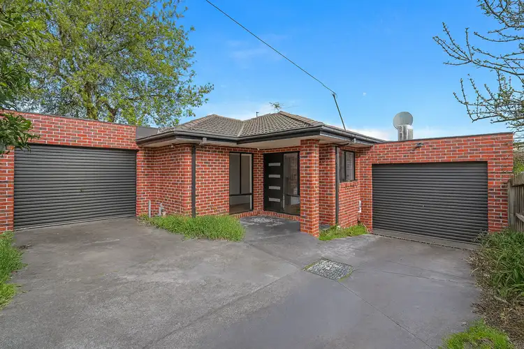 1-2/12 Elmhurst Street, Noble Park North VIC 3174