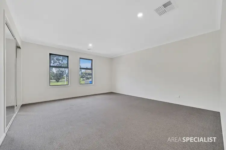 Fifth view of Homely townhouse listing, 20 Spencer Circuit, Cranbourne East VIC 3977