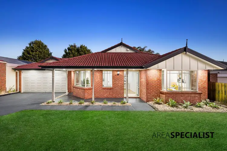 11 Forbes Avenue, Lynbrook VIC 3975