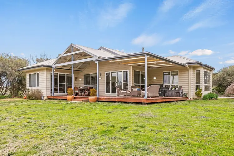 482 WALLS JUNCTION ROAD, Bowning NSW 2582