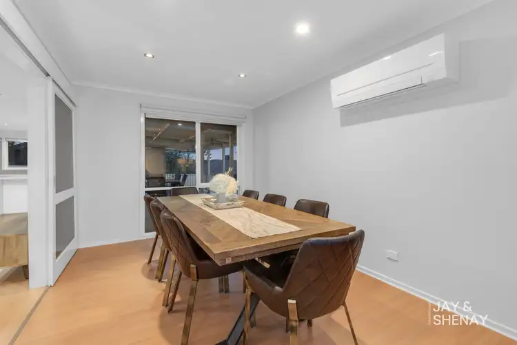 Sixth view of Homely house listing, 14 Pridham Court, Endeavour Hills VIC 3802