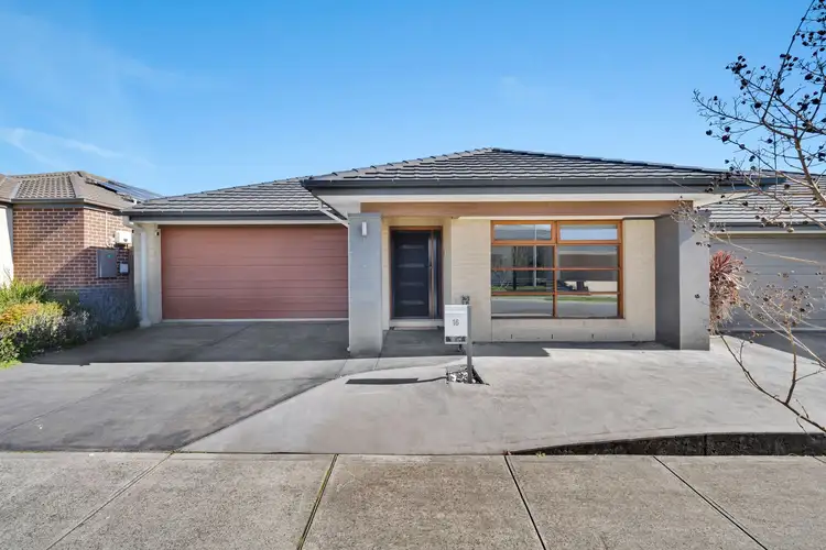 16 Mahal Drive, Clyde North VIC 3978