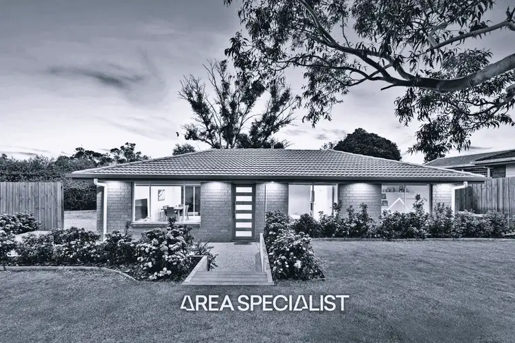 32 Hornsby Drive